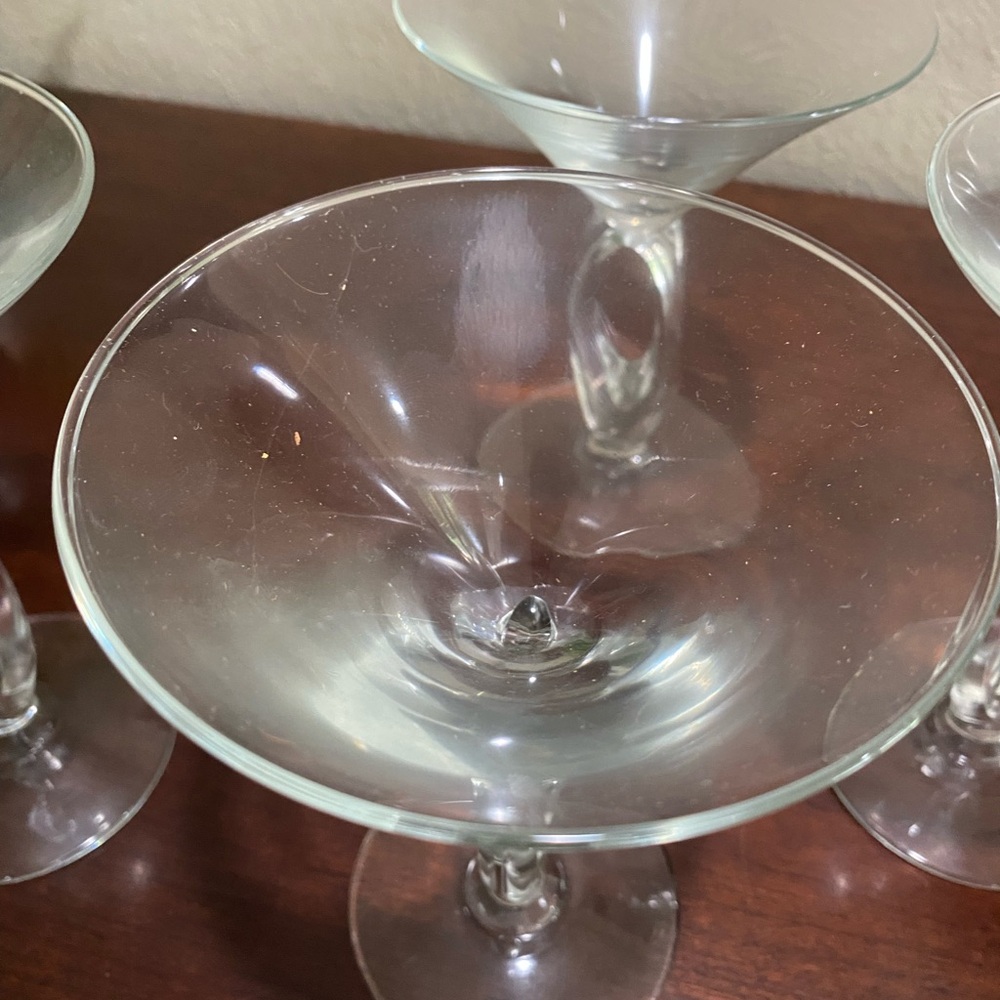 Set of 4, Libbey Omega Martini/Cosmo/Desert Glasses with an Open Loop Stem - Picture 6 of 7